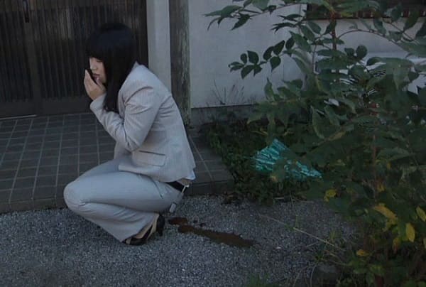 女子アナがピタパンにウンチお漏らし