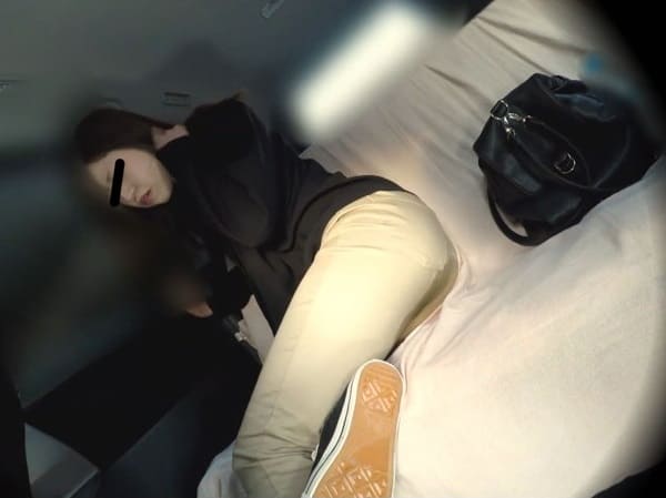 ピタパンにオシッコお漏らし