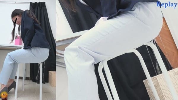 OLがピタパンにオシッコお漏らし