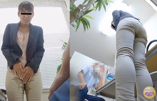 OLがピタパンにオシッコお漏らし