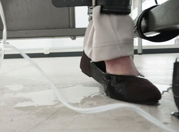 ピタパンにオシッコお漏らし