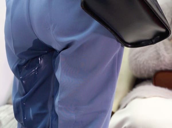 ピタパンにオシッコお漏らし